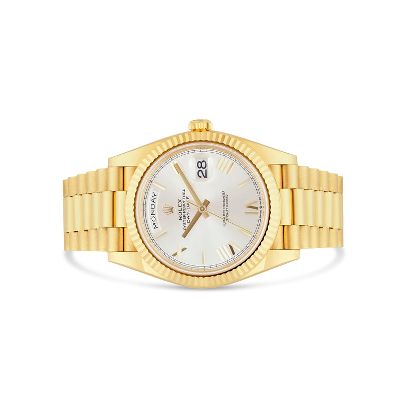 Rolex Day-Date 40 Yellow Gold Silver Roman Dial & Fluted Bezel President Bracelet